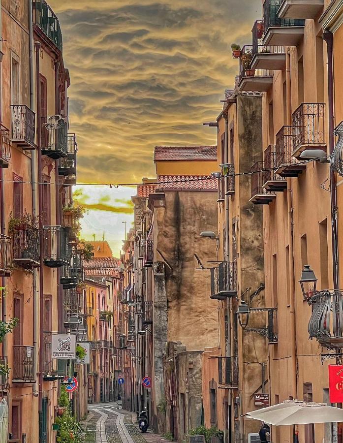Temo River House Romantic Balcony And Peaceful Retreat In The Heart Of Bosa Exterior photo